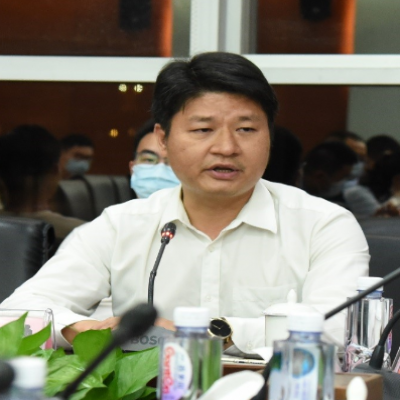 回望百年奮斗路，啟航未來新征程——國微電子黨總支開展《風(fēng)雨輝煌100年》專題講座